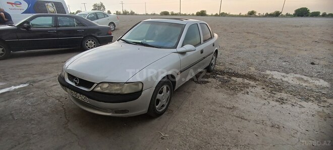 Opel Vectra-9