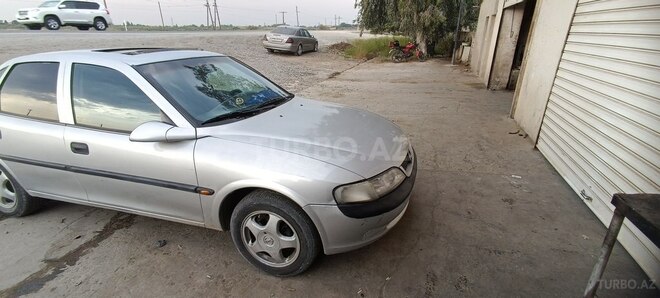Opel Vectra-6
