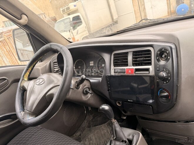 Hyundai H 100-3