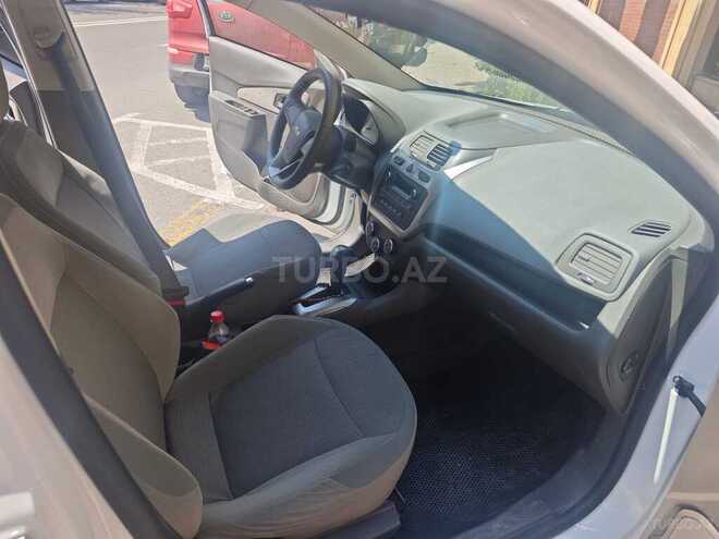 Chevrolet Cobalt-6