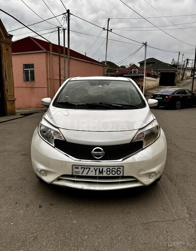 Nissan Note-1