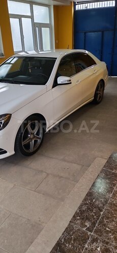 Mercedes E 200-3
