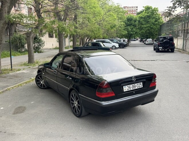Mercedes C 180-6