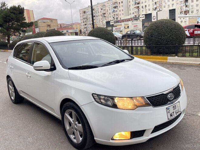 Kia Cerato-4