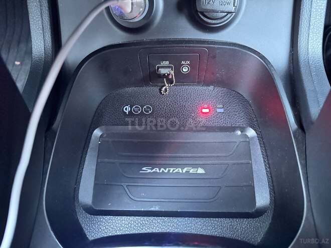Hyundai Santa Fe-9