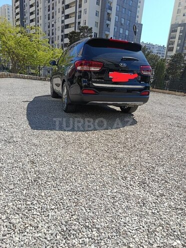 Kia Sorento-2