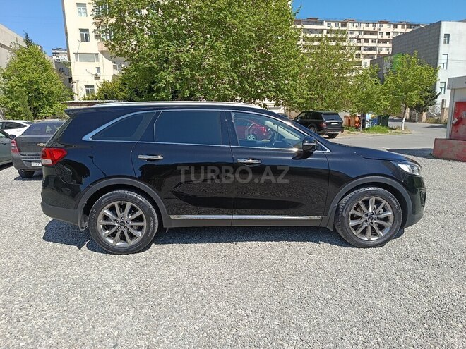 Kia Sorento-4