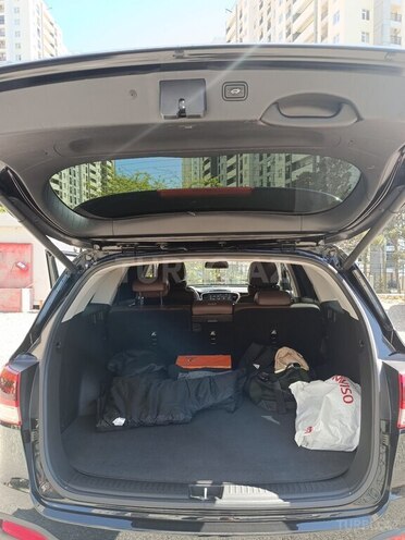 Kia Sorento-9