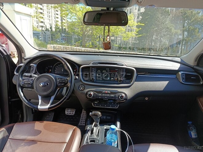 Kia Sorento-10