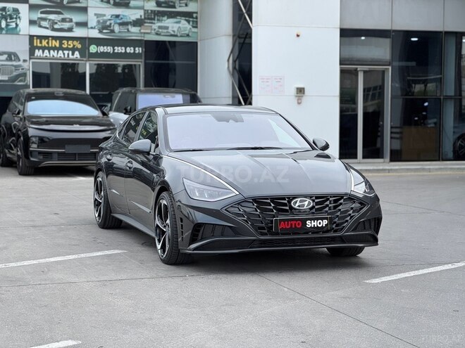 Hyundai Sonata-2