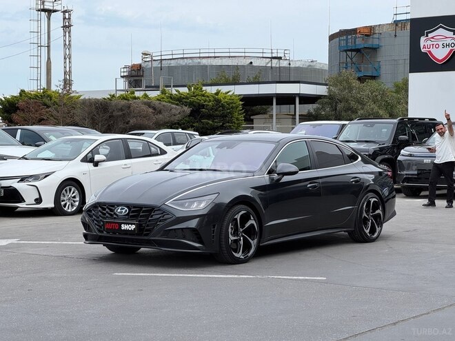 Hyundai Sonata-17