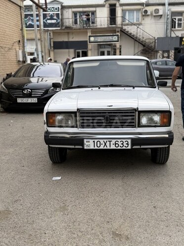 LADA (VAZ) 2107-2