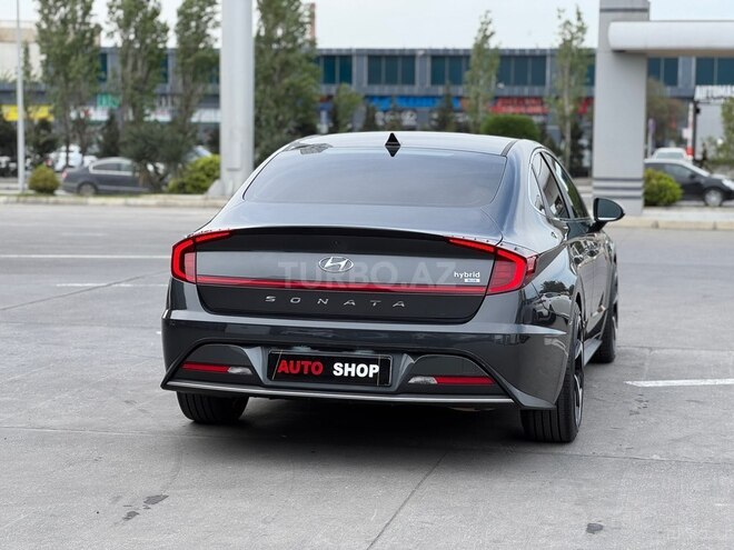 Hyundai Sonata-7