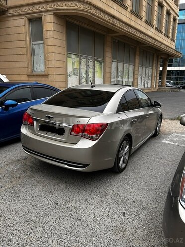 Chevrolet Cruze-4