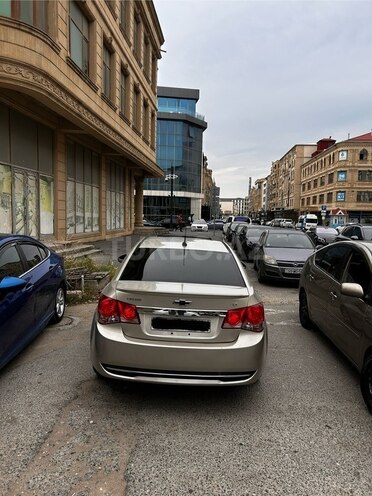 Chevrolet Cruze-5