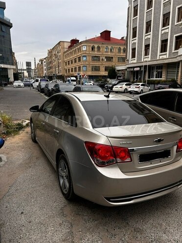 Chevrolet Cruze-6