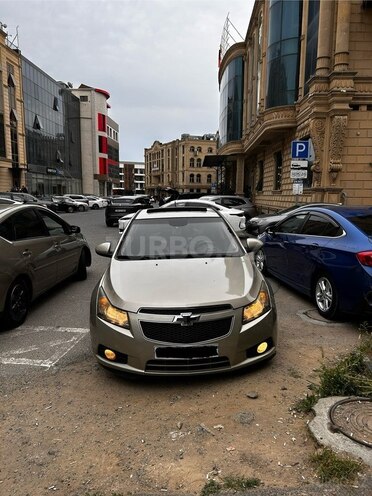 Chevrolet Cruze-1