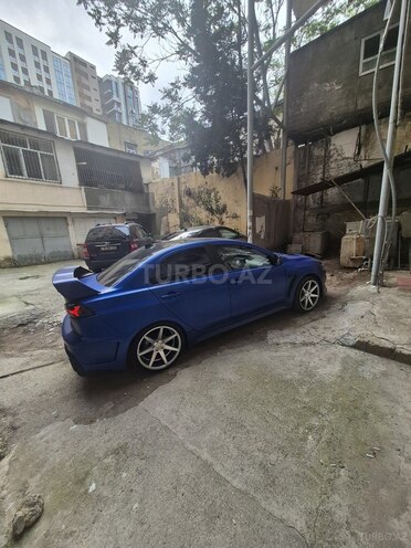Mitsubishi Lancer-9
