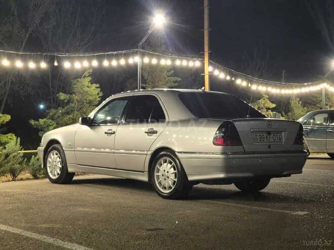 Mercedes C 240-14