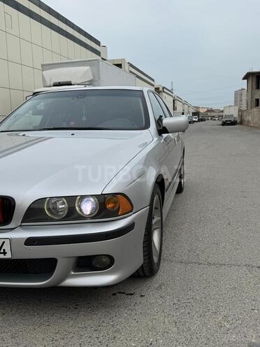 BMW 525-2