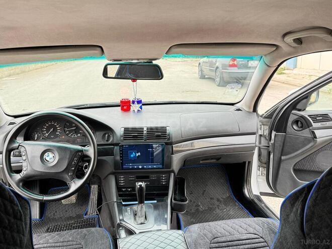 BMW 525-19
