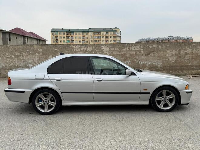 BMW 525-11