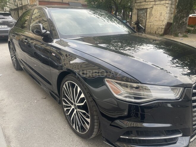 Audi A6-4