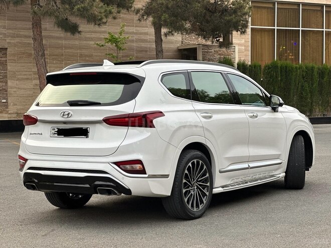 Hyundai Santa Fe-5