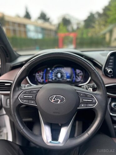 Hyundai Santa Fe-14