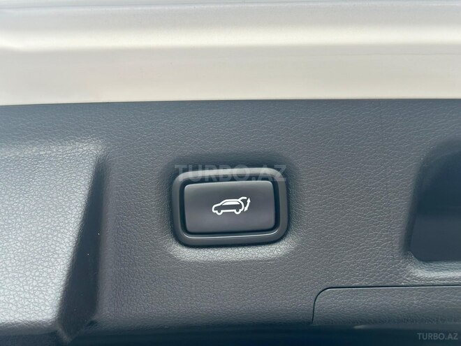 Hyundai Santa Fe-9