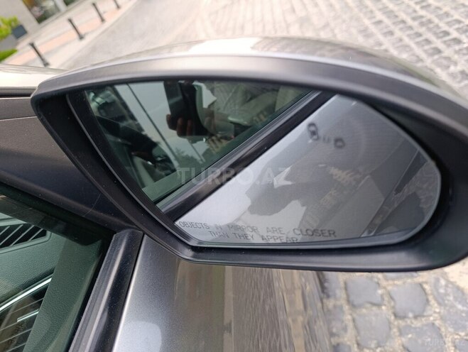 Hyundai Elantra-18