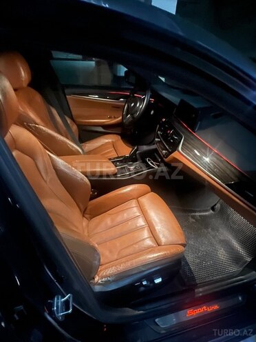 BMW 530-5