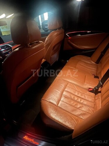 BMW 530-8