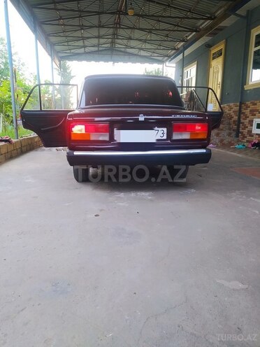 LADA (VAZ) 2107-2