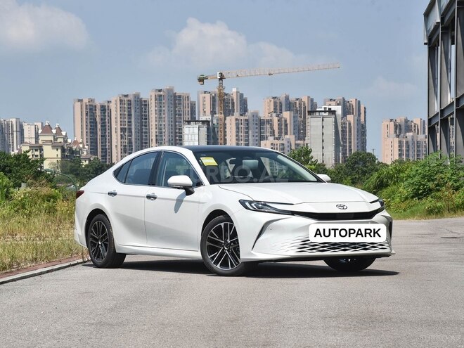 Toyota Camry-3