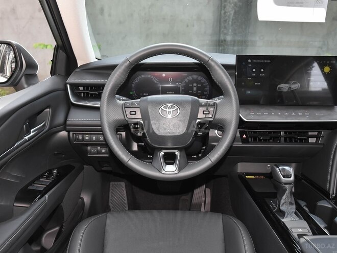 Toyota Camry-9