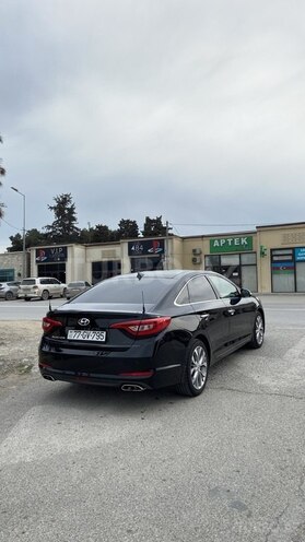 Hyundai Sonata-5