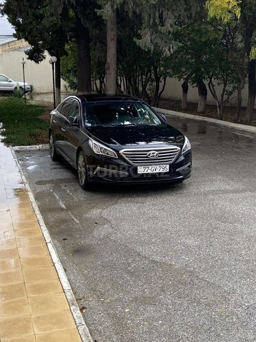Hyundai Sonata-6