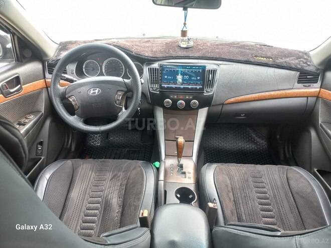 Hyundai Sonata-3