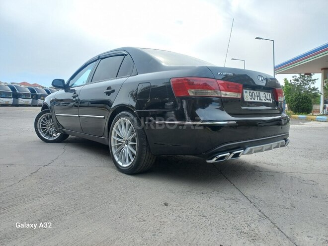 Hyundai Sonata-8