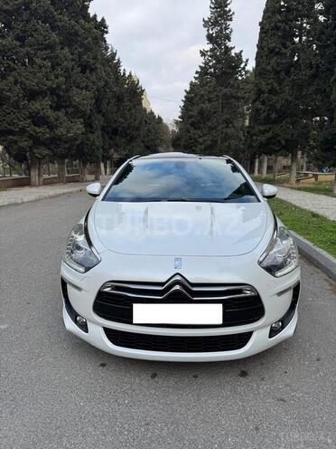 Citroen DS5-1