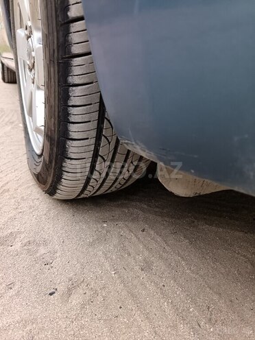 Toyota Prius-4