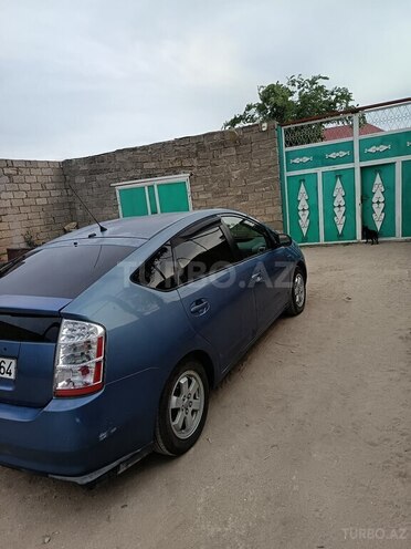 Toyota Prius-6