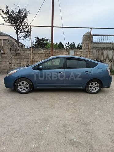 Toyota Prius-9