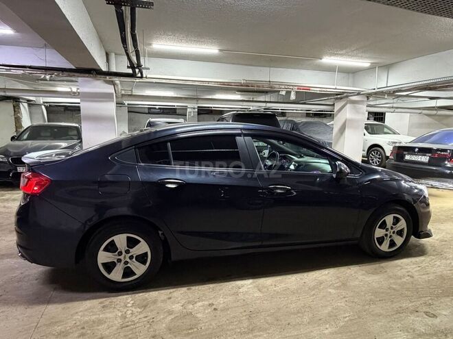 Chevrolet Cruze-7