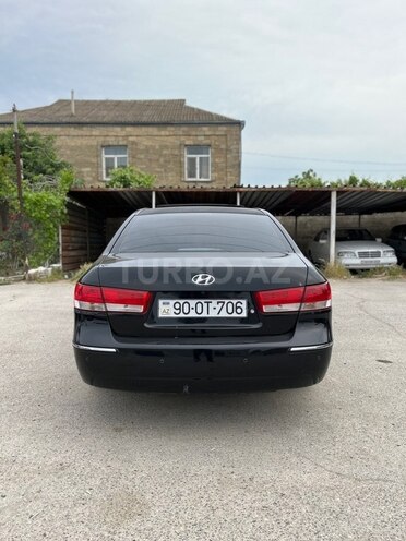 Hyundai Sonata-2