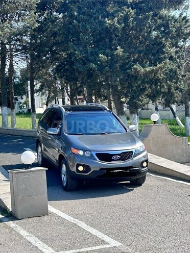 Kia Sorento-1