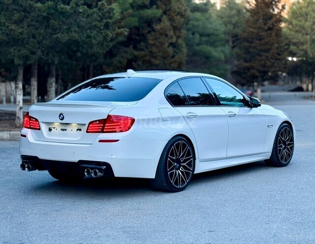 BMW 528-15