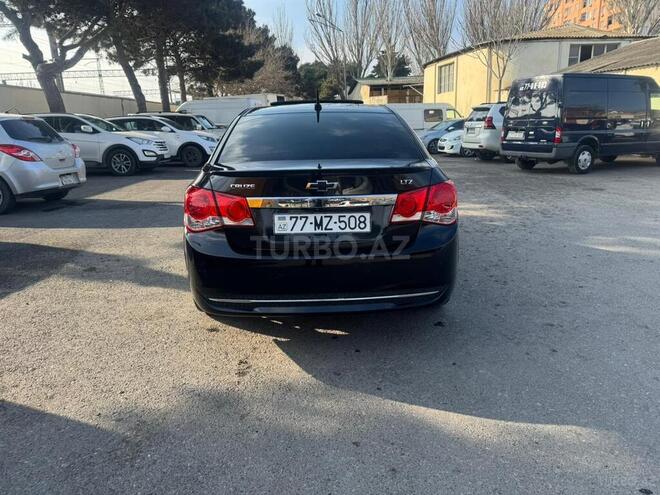 Chevrolet Cruze-11