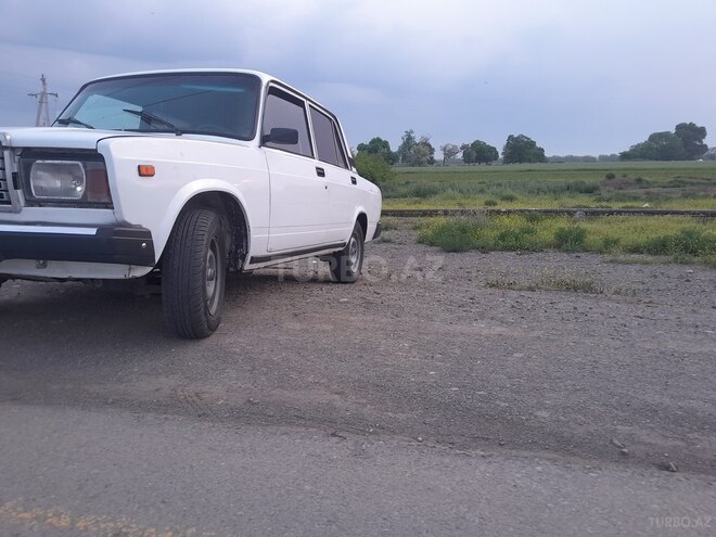 LADA (VAZ) 2107-8